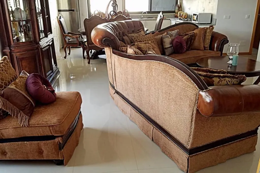 Your Home Away From Home Praia